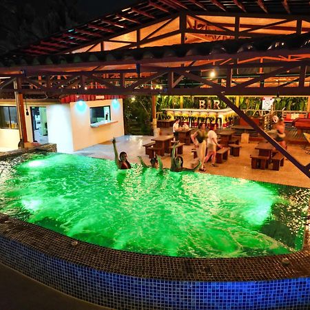 Arenal Backpackers Resort La Fortuna Ngoại thất bức ảnh